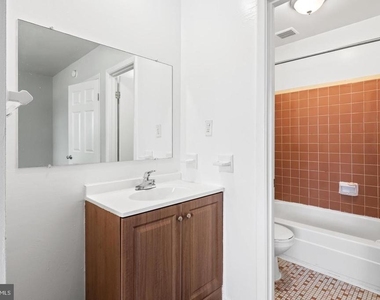 5344 C Street Se - Photo Thumbnail 10