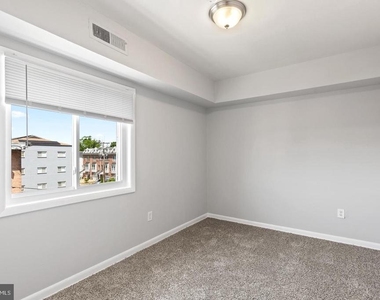 5344 C Street Se - Photo Thumbnail 11