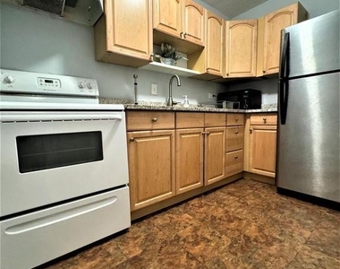 1311 Delaware Avenue Sw - Photo Thumbnail 3