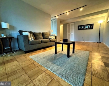1311 Delaware Avenue Sw - Photo Thumbnail 1