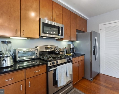 1001 L Street Nw - Photo Thumbnail 8