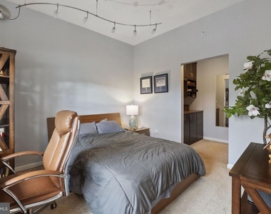 1001 L Street Nw - Photo Thumbnail 11