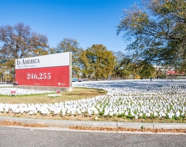 1815 E East Capitol Street Se - Photo Thumbnail 24