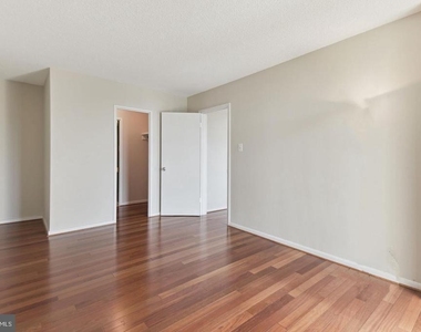 1250 4th Street Sw - Photo Thumbnail 12