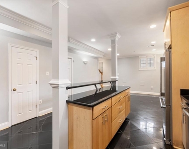 3537 New Hampshire Avenue Nw - Photo Thumbnail 6