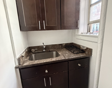 31-15 21st Avenue - Photo Thumbnail 9