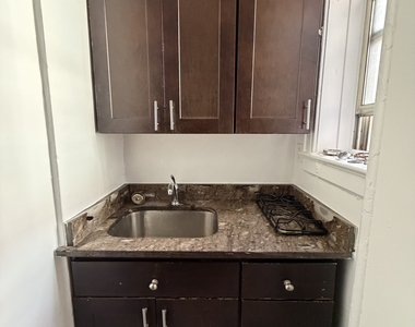 31-15 21st Avenue - Photo Thumbnail 8