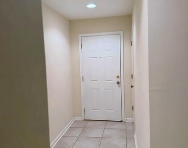 805 N Black Cherry Drive - Photo Thumbnail 1