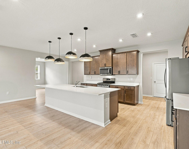 136 Holly Creek Drive - Photo Thumbnail 61