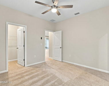 136 Holly Creek Drive - Photo Thumbnail 98
