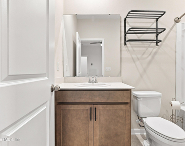 136 Holly Creek Drive - Photo Thumbnail 102