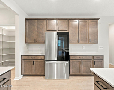 136 Holly Creek Drive - Photo Thumbnail 69