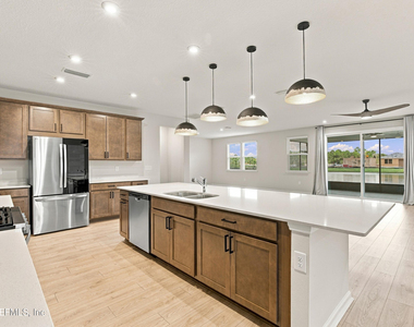 136 Holly Creek Drive - Photo Thumbnail 51