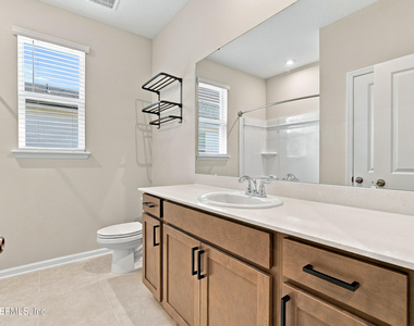 136 Holly Creek Drive - Photo Thumbnail 27