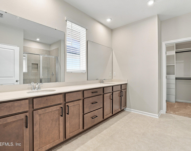 136 Holly Creek Drive - Photo Thumbnail 118
