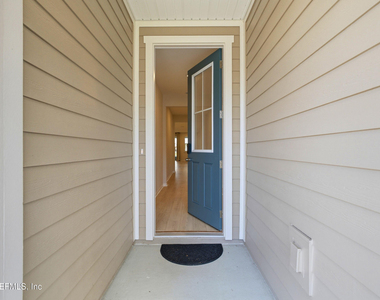 136 Holly Creek Drive - Photo Thumbnail 29