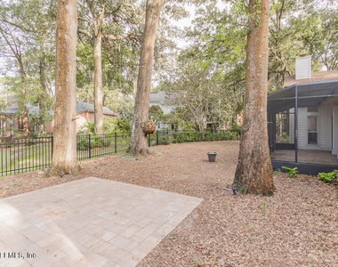 11889 W Clearwater Oaks Drive - Photo Thumbnail 41