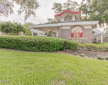 11889 W Clearwater Oaks Drive - Photo Thumbnail 45