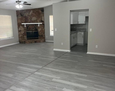 1557 Shearwater Drive - Photo Thumbnail 11