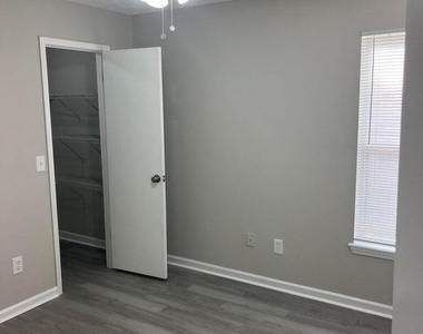 1557 Shearwater Drive - Photo Thumbnail 16