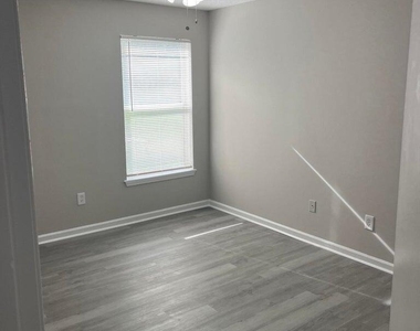 1557 Shearwater Drive - Photo Thumbnail 15