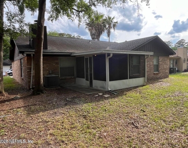 1557 Shearwater Drive - Photo Thumbnail 6