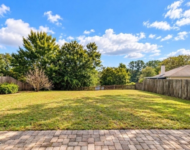 4483 Cobblefield Circle E - Photo Thumbnail 15