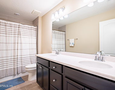 10377 Benson Lake Drive - Photo Thumbnail 14