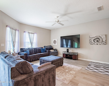 10377 Benson Lake Drive - Photo Thumbnail 8