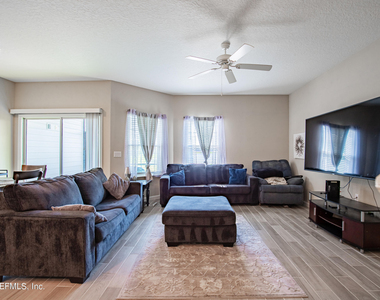 10377 Benson Lake Drive - Photo Thumbnail 9
