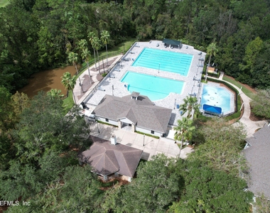 1800 Green Springs Circle - Photo Thumbnail 32