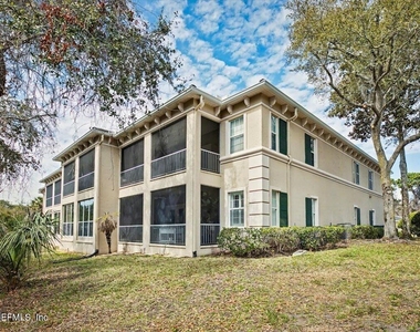 100 Bermuda Bay Circle - Photo Thumbnail 3