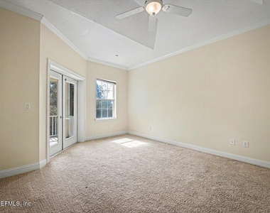 100 Bermuda Bay Circle - Photo Thumbnail 19