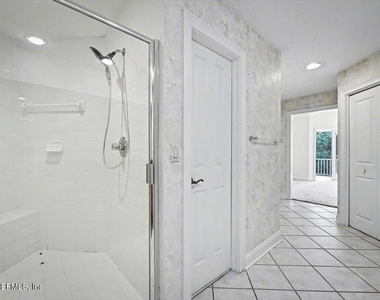 100 Bermuda Bay Circle - Photo Thumbnail 22