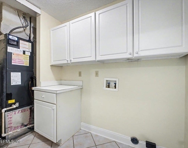 100 Bermuda Bay Circle - Photo Thumbnail 15