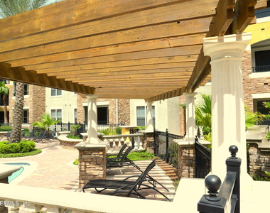 8539 Gate Parkway W - Photo Thumbnail 12