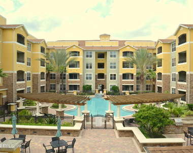 8539 Gate Parkway W - Photo Thumbnail 17