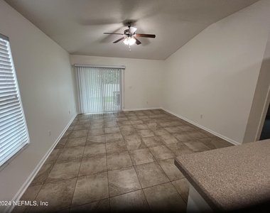 16289 Magnolia Grove Way - Photo Thumbnail 15