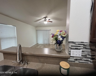 16289 Magnolia Grove Way - Photo Thumbnail 9