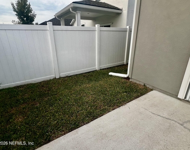 14765 Cashew Avenue - Photo Thumbnail 18