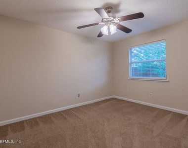 10516 E Chippendale Circle - Photo Thumbnail 21