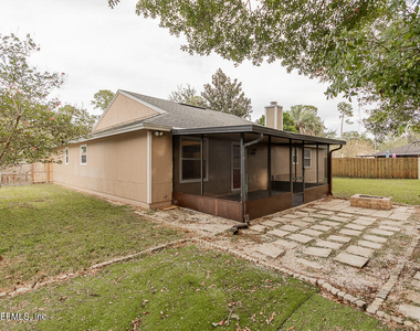 10516 E Chippendale Circle - Photo Thumbnail 27