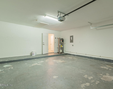 10516 E Chippendale Circle - Photo Thumbnail 24