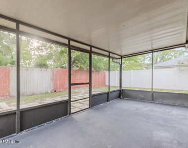 10516 E Chippendale Circle - Photo Thumbnail 25