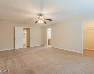 10516 E Chippendale Circle - Photo Thumbnail 12