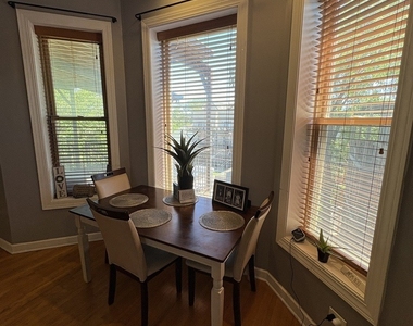 6435 S Kenwood Avenue - Photo Thumbnail 8