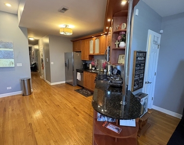 6435 S Kenwood Avenue - Photo Thumbnail 5