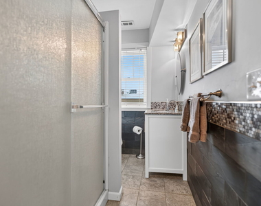 51 N Williams Street - Photo Thumbnail 14