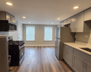 2235 W 21st Place - Photo Thumbnail 6