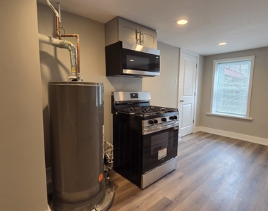 2235 W 21st Place - Photo Thumbnail 8
